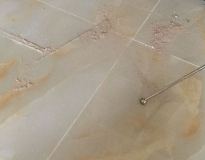 平罗瓷砖空鼓维修公司分享粘合剂选择不当在瓷砖铺贴过程中可能导致以下问题